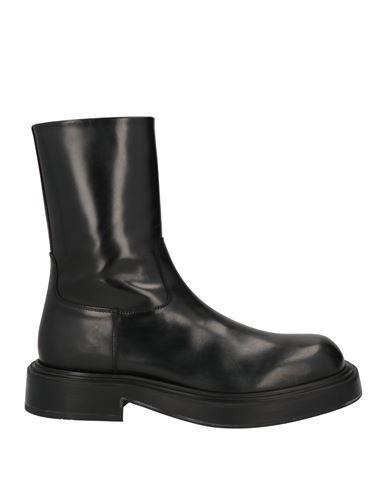 FERRAGAMO Man Ankle Boots Black Size 8.5 Calfskin Product Image