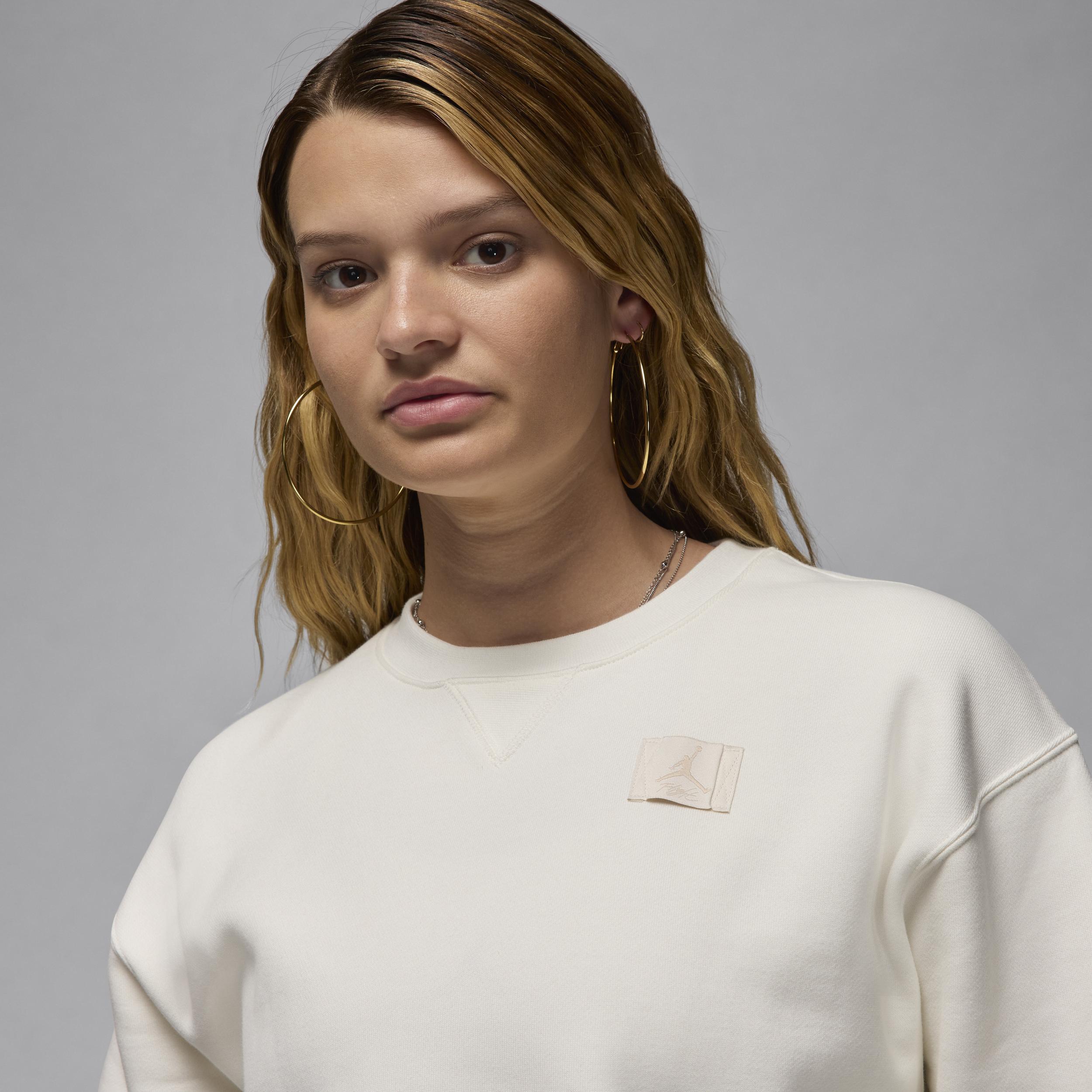 Jordan Flight Fleece Women's Crew-Neck Sweatshirt Product Image