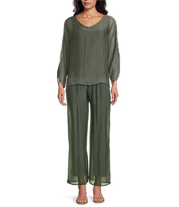 M Made in Italy Silky V-Neck 3/4 Sleeve Hi-Low Top Product Image