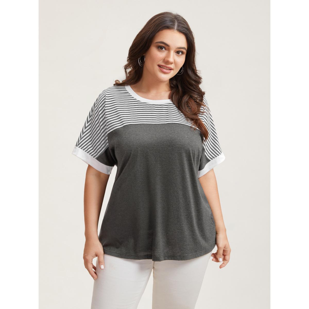 Plus Size Solid and Striped Contrast Hem T-Shirt DarkGray Women Casual Contrast Round Neck Everyday T-shirts BloomChic 22-24/3X Product Image