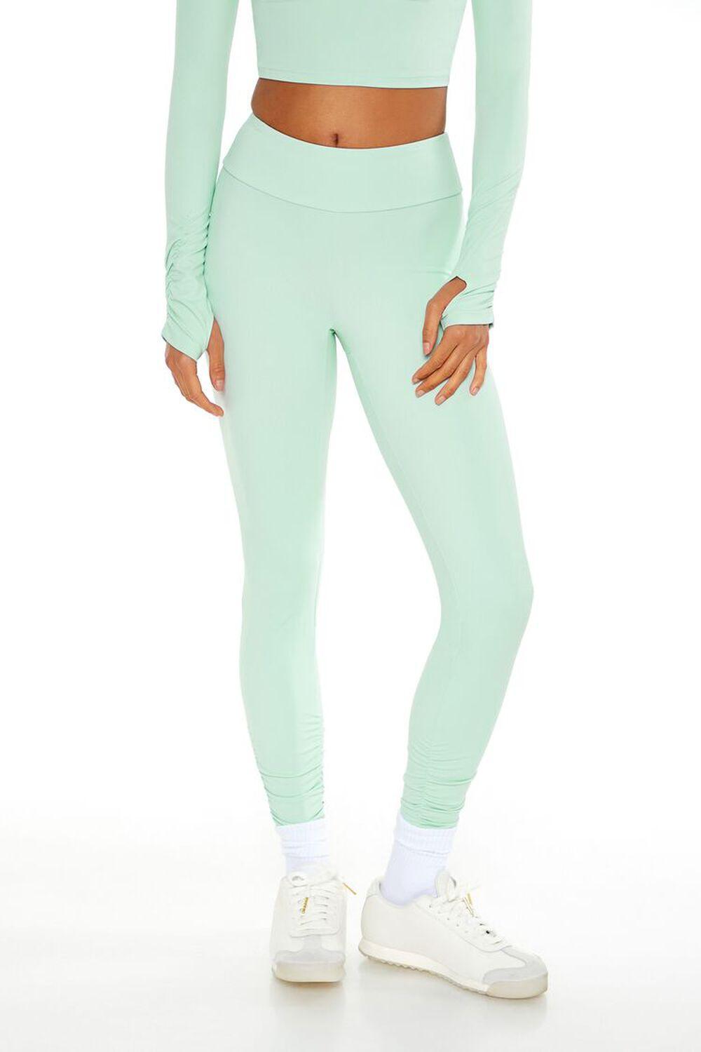 Active V-Neck Thumbhole Crop Top | Forever 21 Product Image
