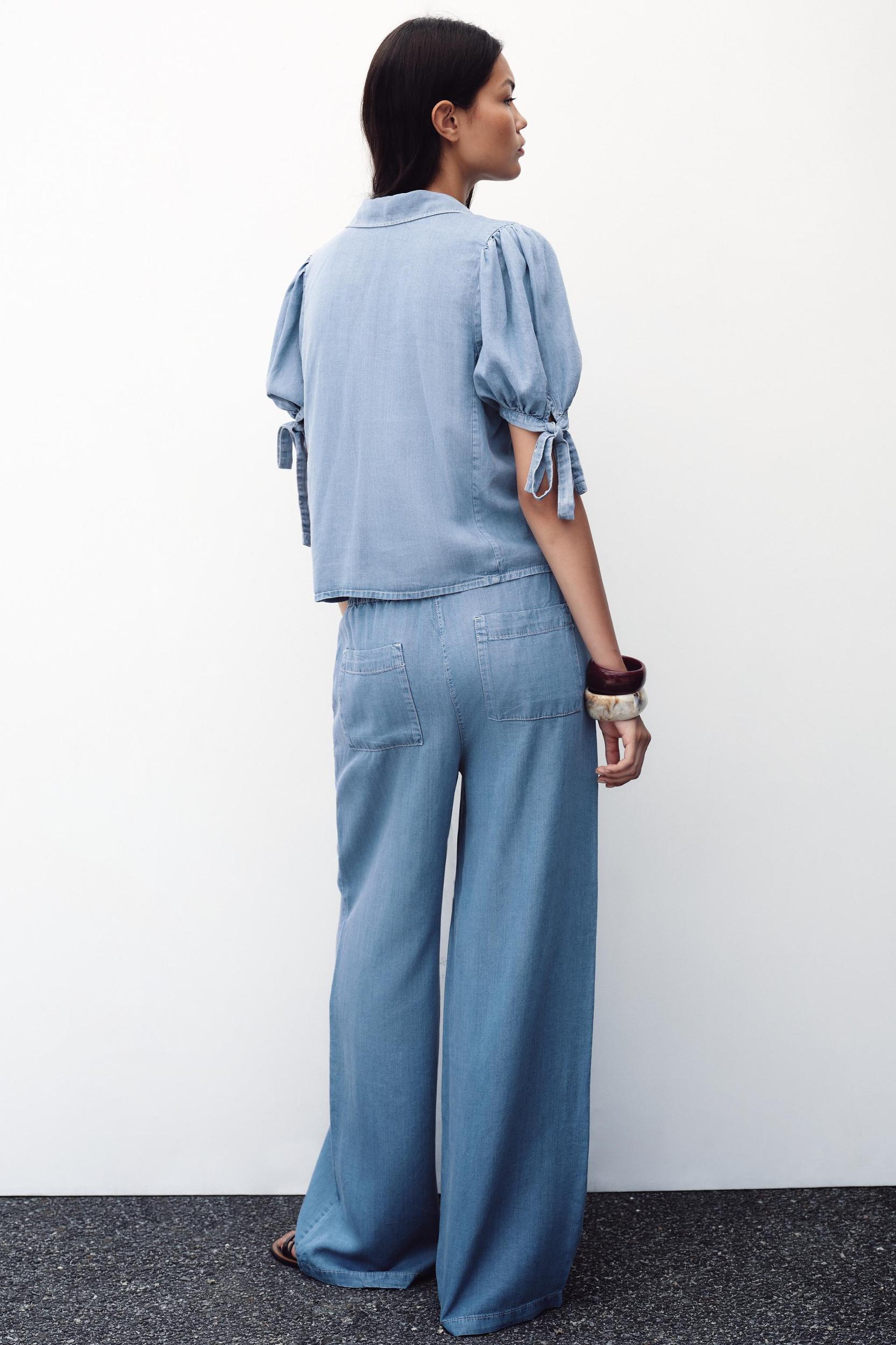 WIDE LEG ELASTIC WAIST PANTS Product Image