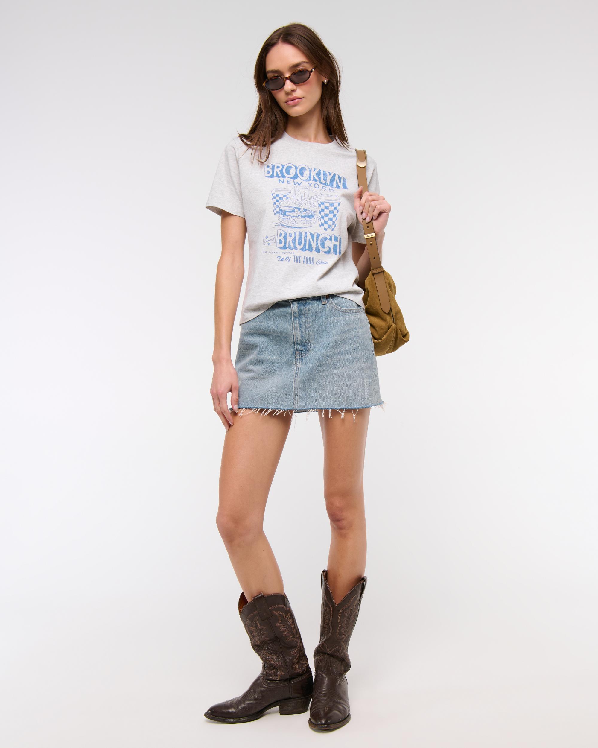 Short-Sleeve Brooklyn Brunch Graphic Relaxed Tee Product Image