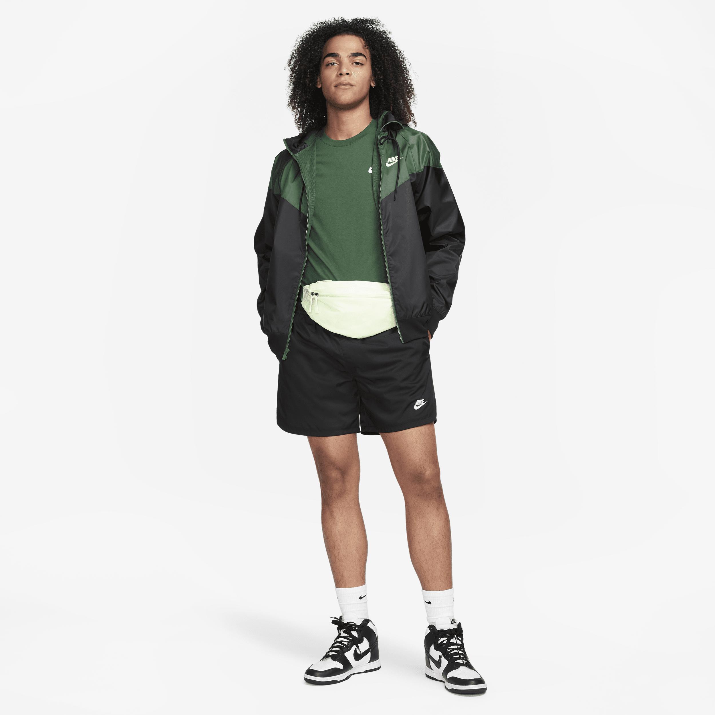 Men's Nike Sportswear Club Tee, Size: XL, Fir Product Image