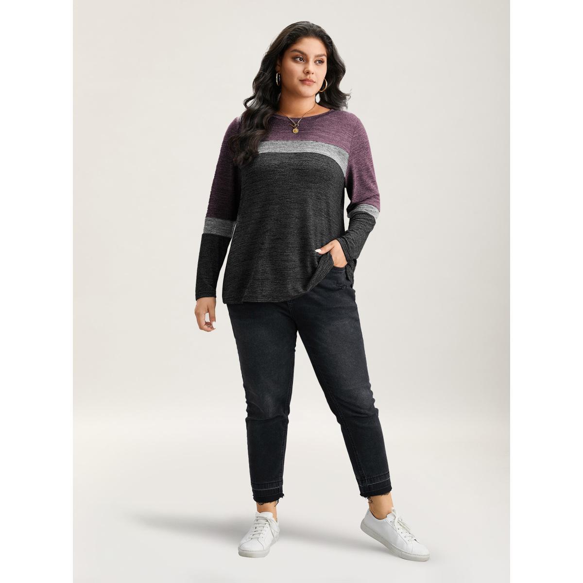 Plus Size Heather Colorblock Contrast Crew Neck T-shirt Black Women Casual Texture Plain Round Neck Everyday T-shirts BloomChic 30/6X Product Image