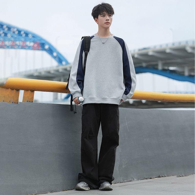 Crew Neck Two Tone Oversized Sweatshirt Product Image