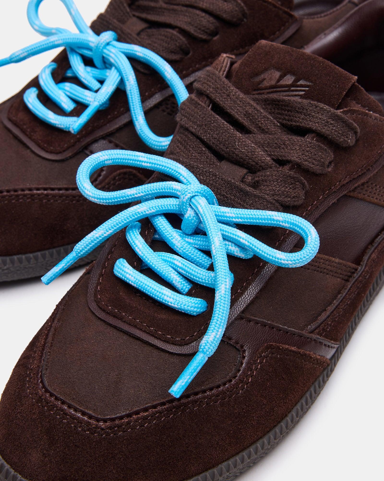 SPORTY BROWN Female Product Image