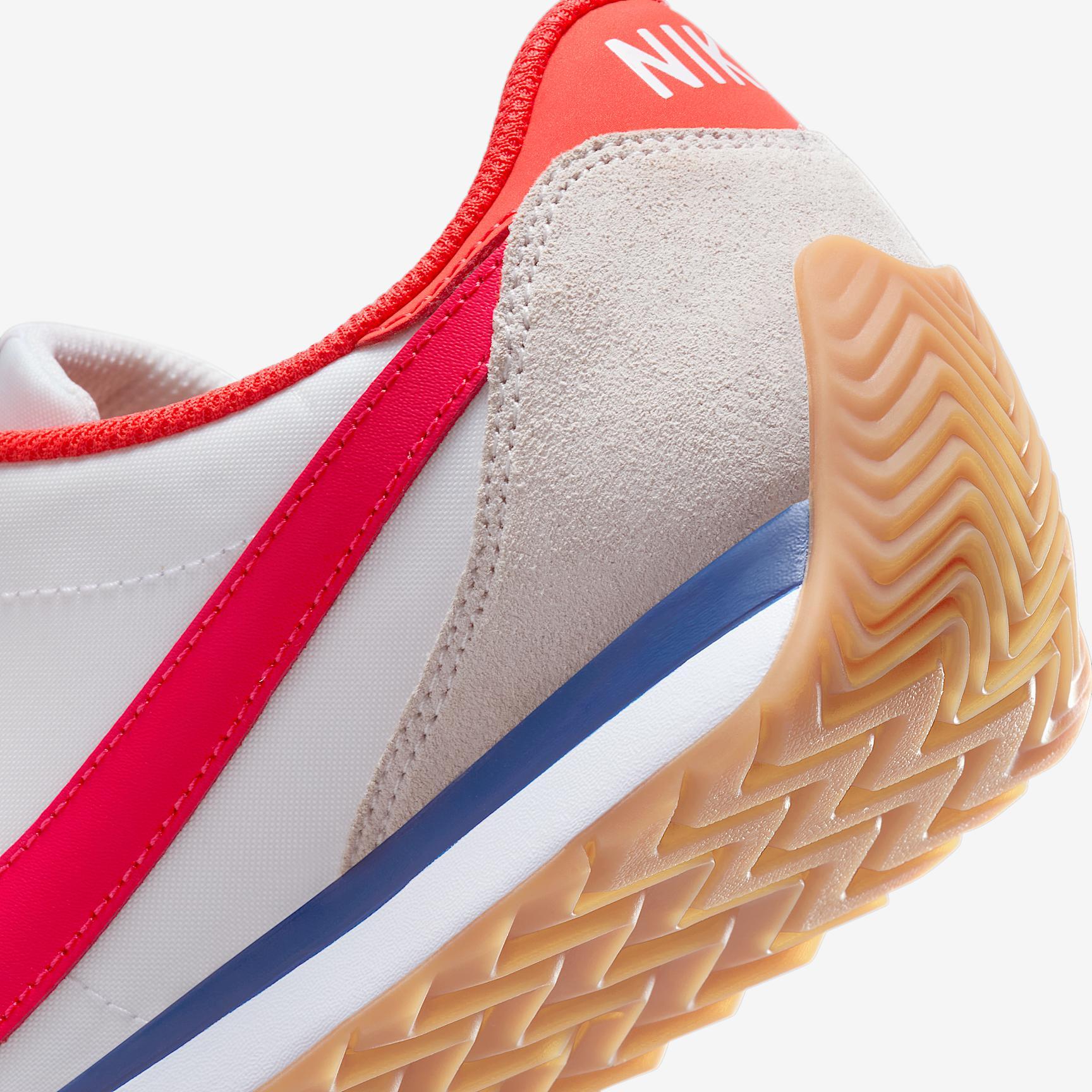 Nike Women's Pacific Shoes Product Image