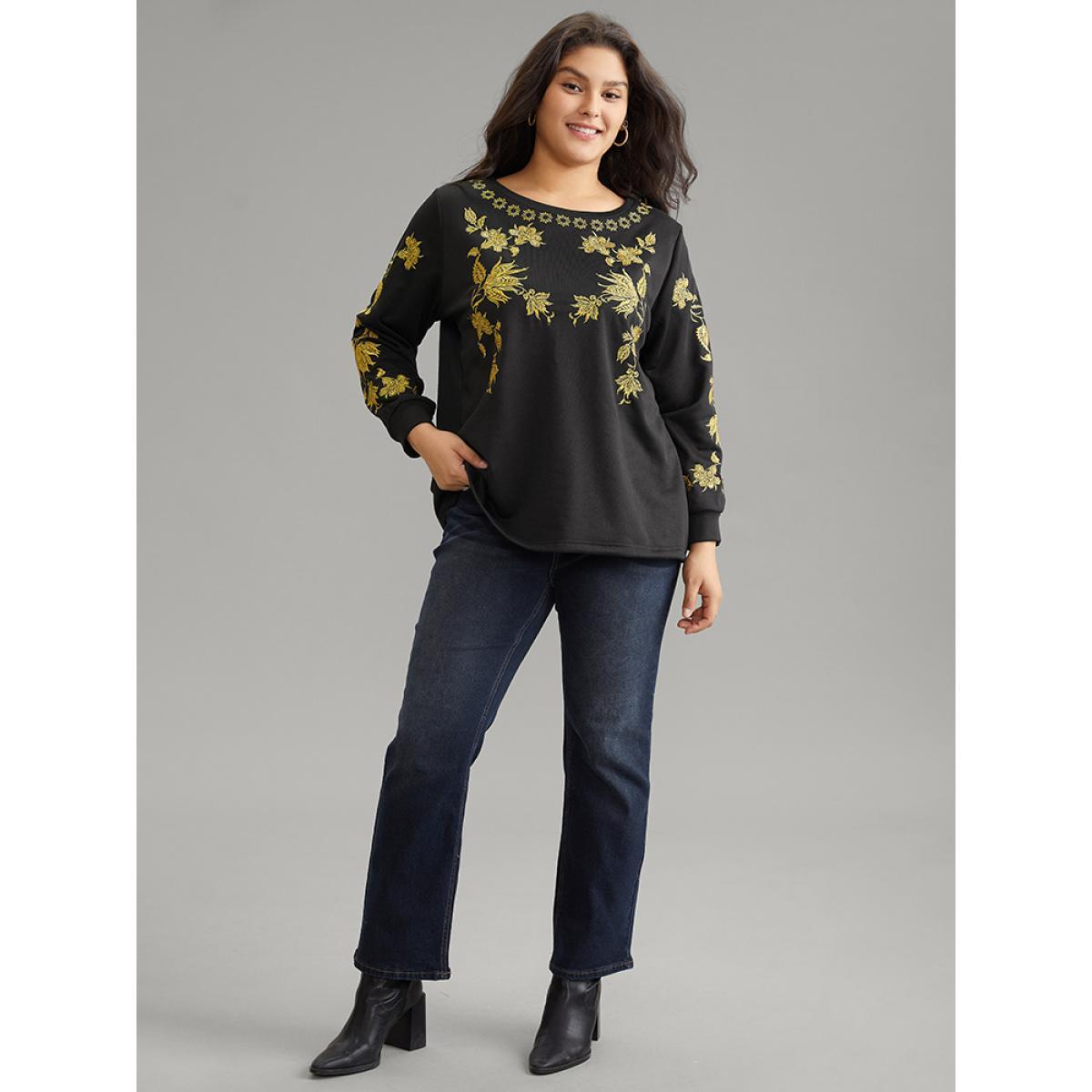 Plus Size Floral Embroidered Two Tone Sweatshirt Women Black Elegant Contrast Round Neck Dailywear Sweatshirts BloomChic 10/M Product Image