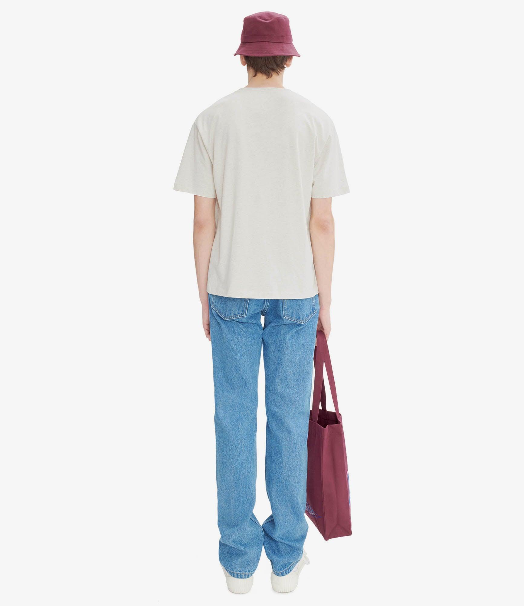 Souvenirs T-shirt Product Image