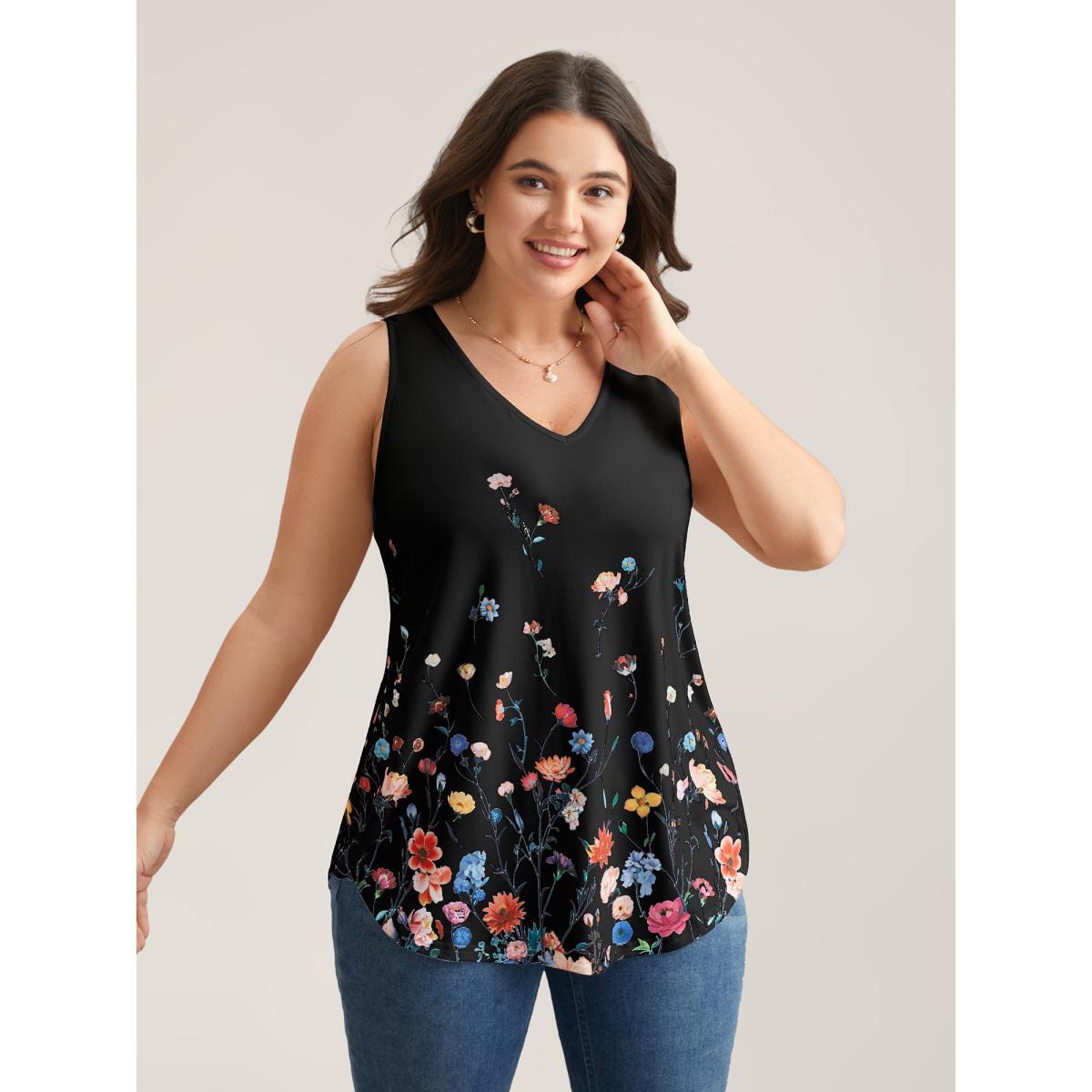 Plus Size Blooming Flowers Print Stretchy Vest Women Black Elegant Non V-neck Everyday Tank Tops Camis BloomChic 26/4X Product Image
