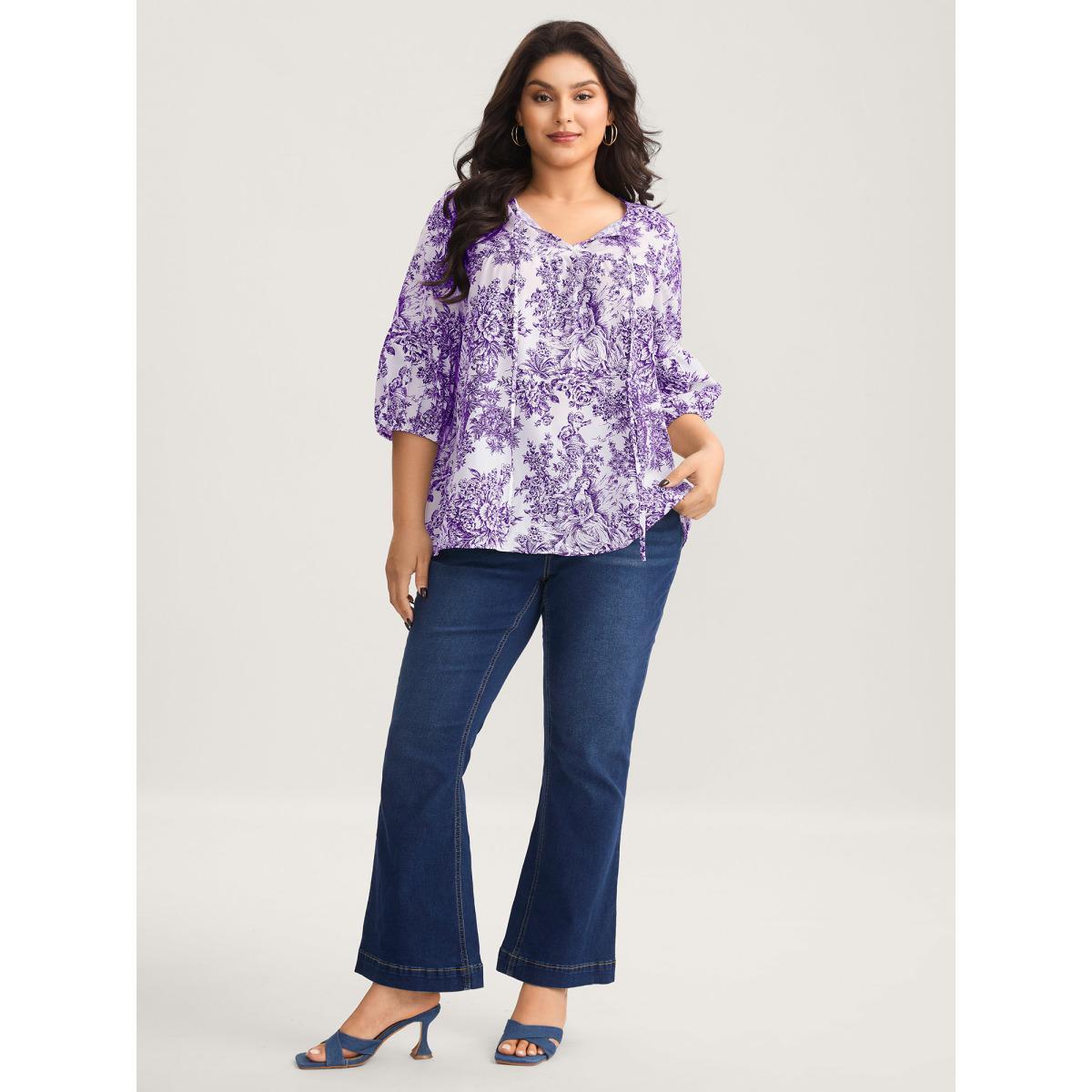 Plus Size Arctic Artistic Print A-Line Blouse Women Elbow-length sleeve V-neck Everyday-Elegant Blouses BloomChic 22-24/3X Product Image