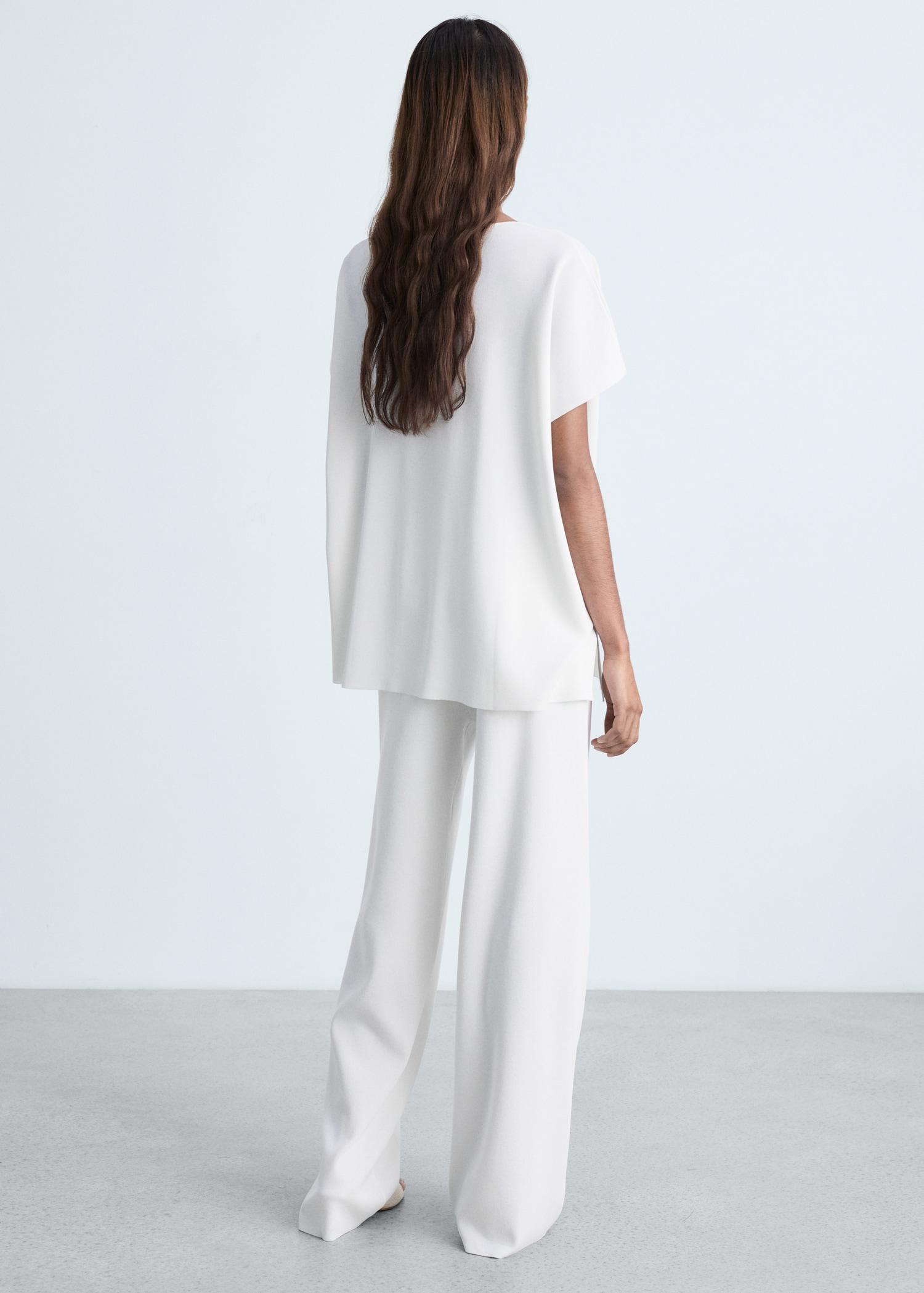 V-neck knit top - Women | MANGO USA Product Image