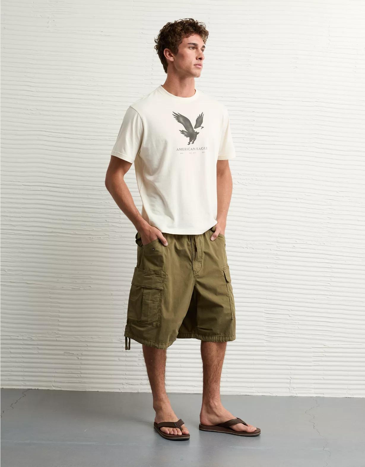 AE Icon Logo Graphic T-Shirt Product Image