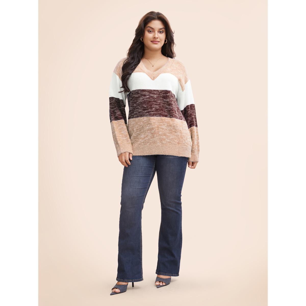 Plus Size Colorblock Contrast Super Soft Plush Knit V Neck Pullover DarkBrown Women Elegant Loose Long Sleeve V-neck Dailywear Pullovers BloomChic 22-24/3X Product Image