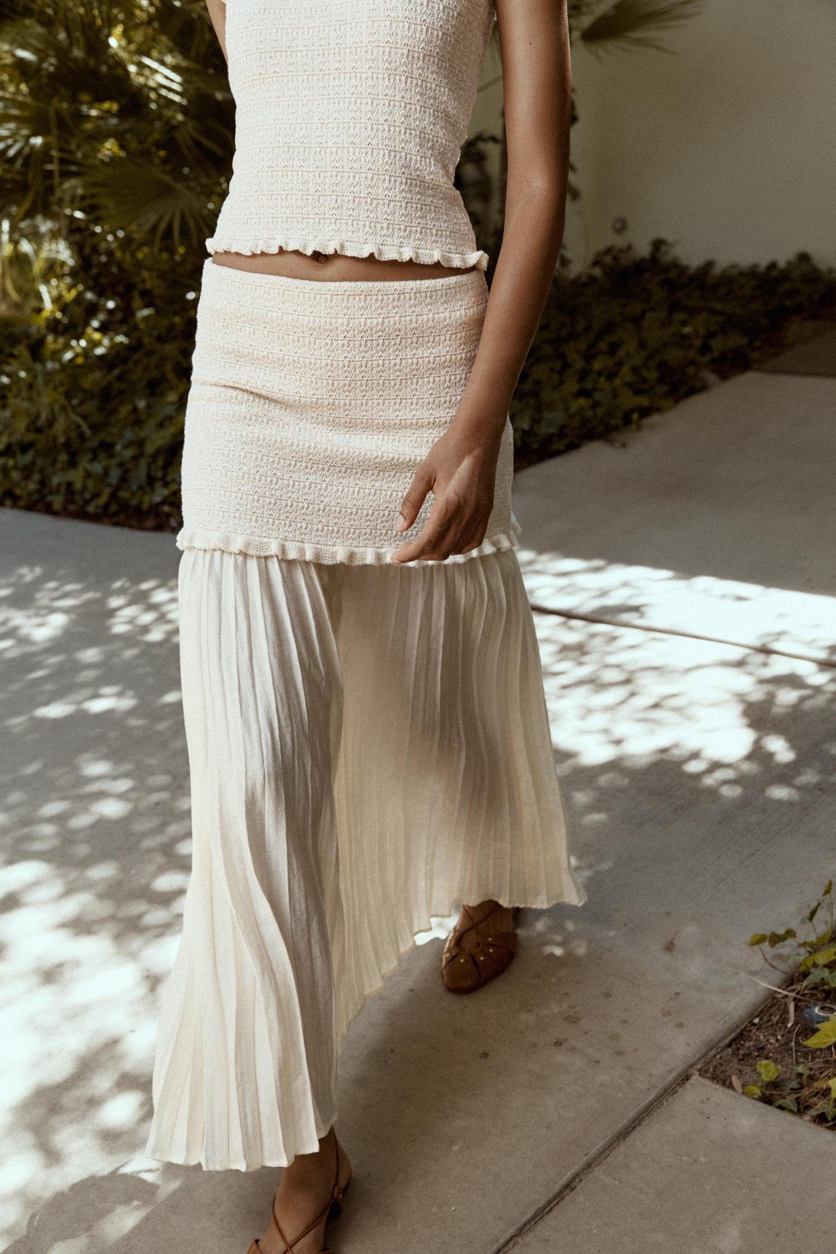 COMBINED KNIT SKIRT Product Image