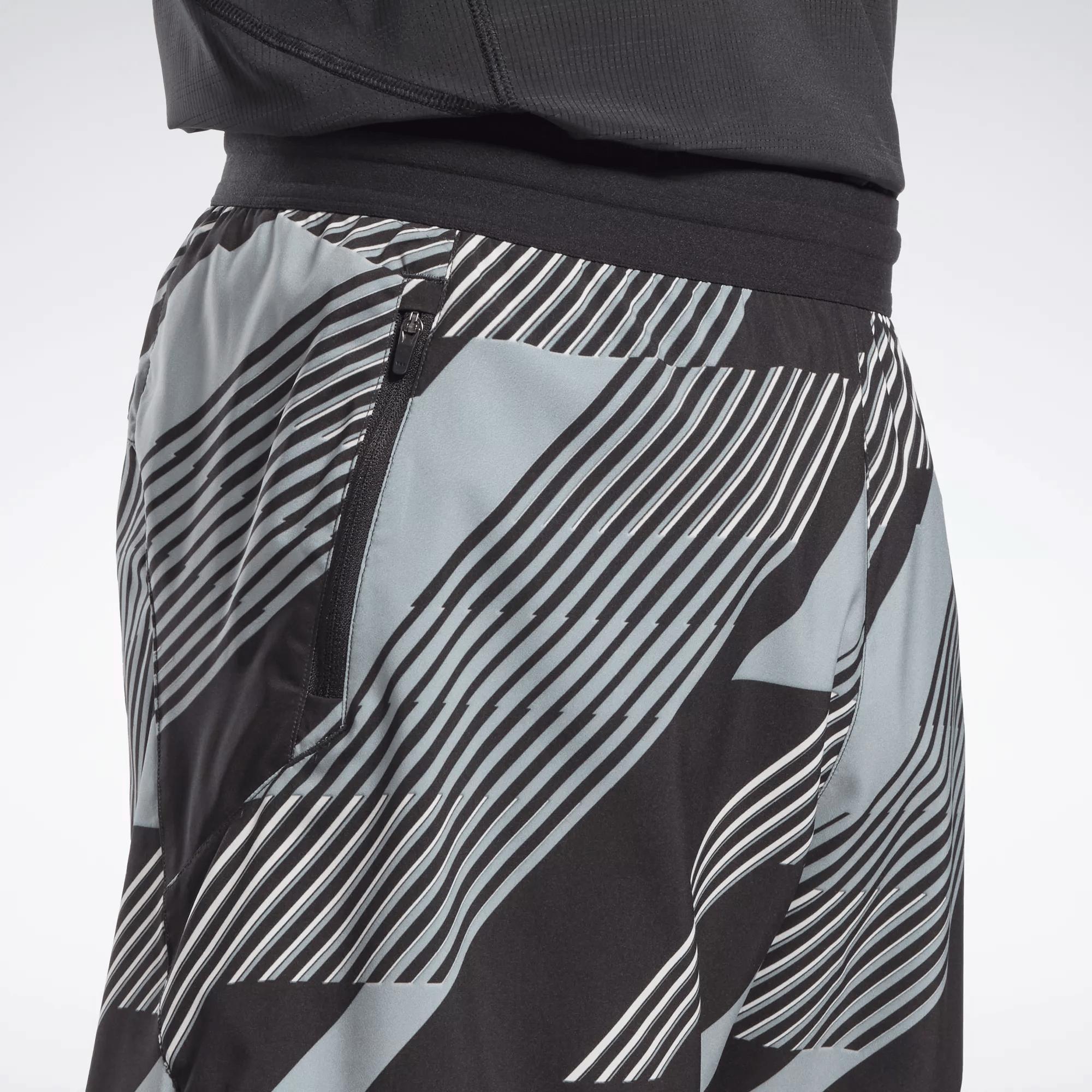 Men's Speed 3.0 Shorts Male Product Image