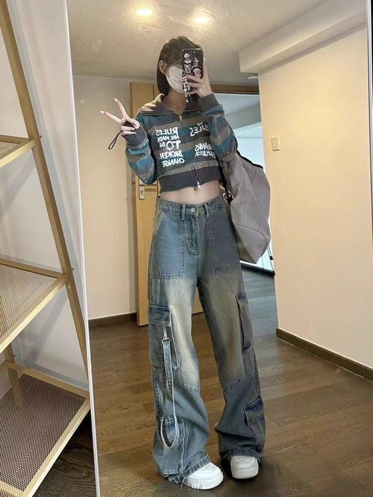 Mid Rise Washed Wide Leg Cargo Jeans Product Image