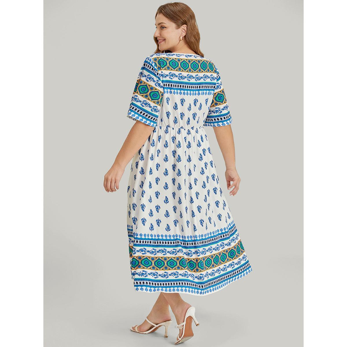 Plus Size Bandana Print V Neck Pocket Contrast Lace Dress White Women Vacation Lined V-neck Short sleeve Curvy Midi Dress BloomChic 26/4X Product Image