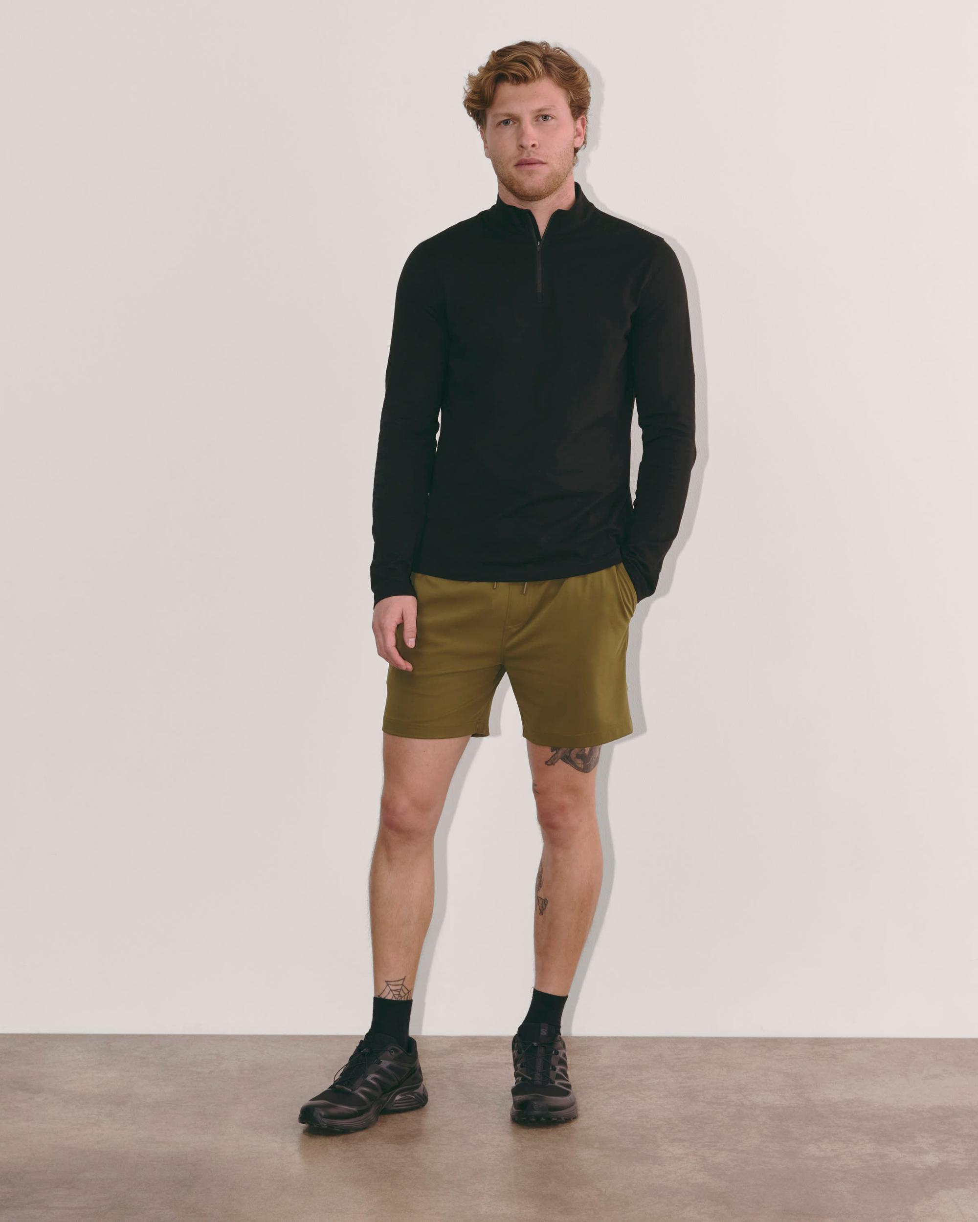 The Off-Duty Tech Short Product Image