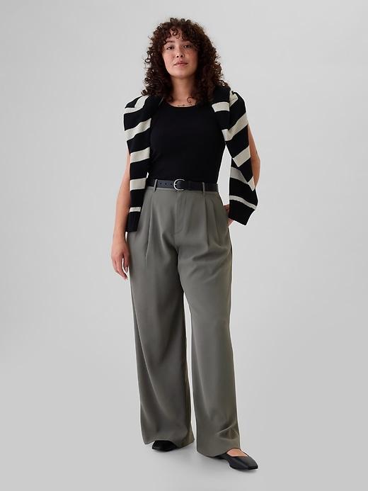 365 High Rise Pleated Trousers Product Image