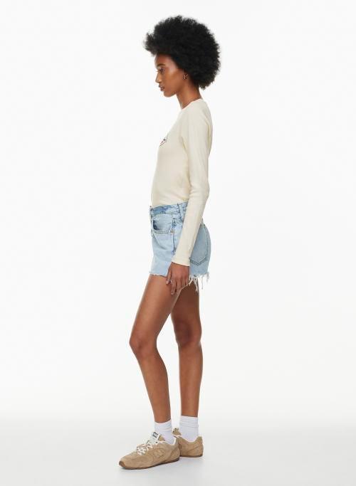 mid-rise relaxed short Product Image
