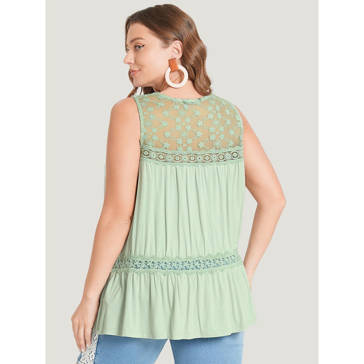 Plus Size Plain Contrast Lace Mesh Ruffle Hem Tank Top Women LightGreen Elegant Dailywear Tank Tops Camis BloomChic 28/5X Product Image