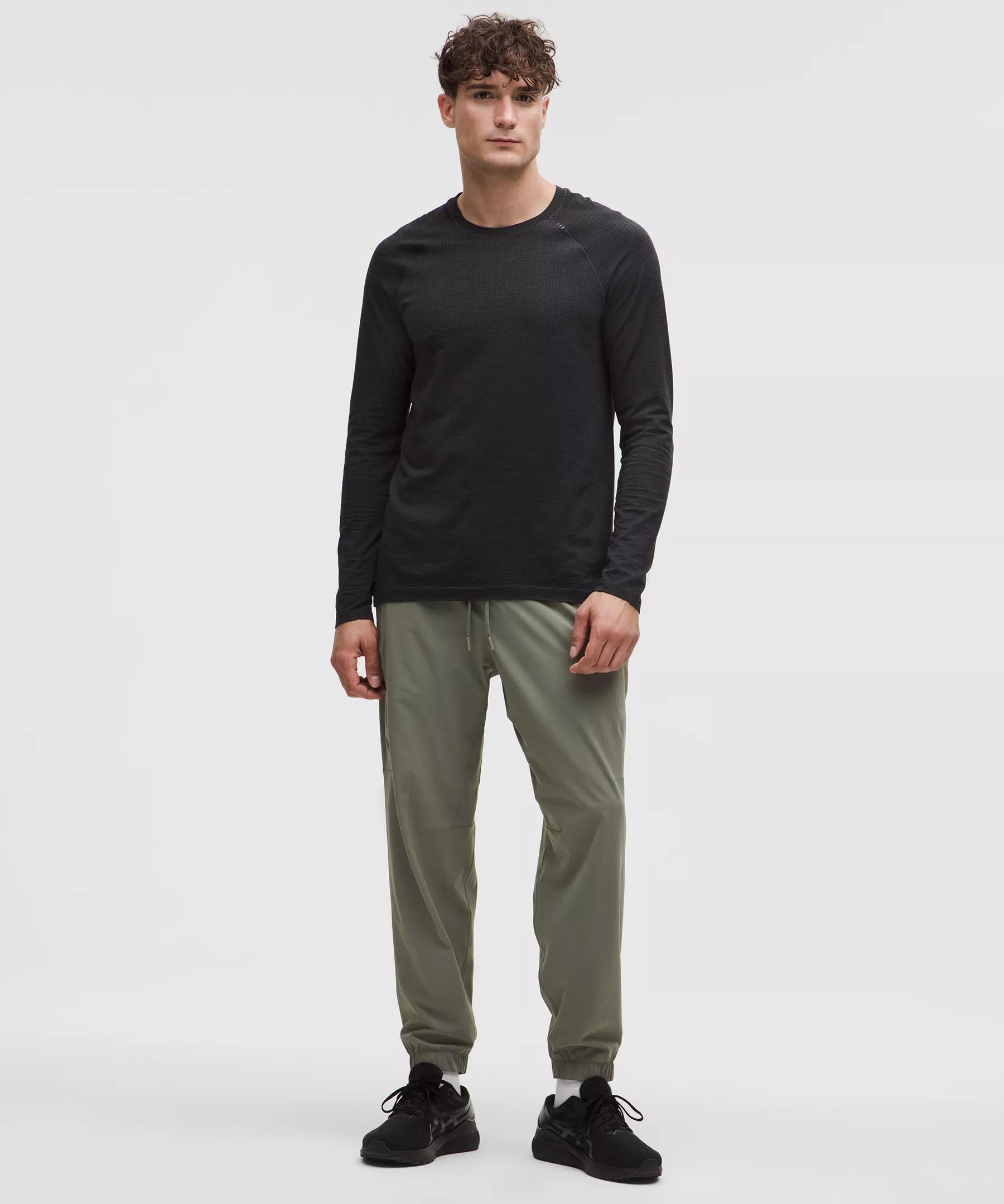 Zeroed In Classic-Fit Cargo Jogger *Regular Product Image