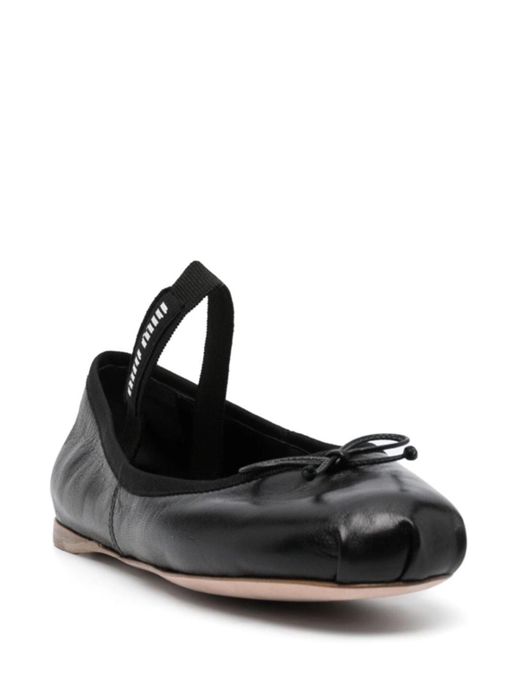 logo-strap ballerina shoes Product Image
