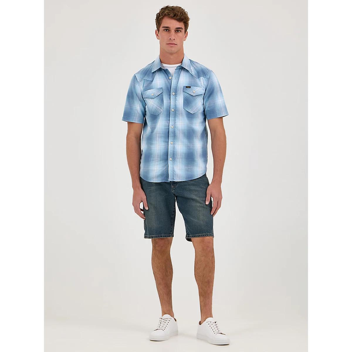 Men's Carpenter Short in Military Olive Product Image