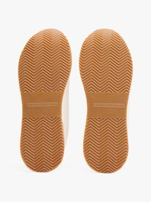 Leather Contrast Heel Sneaker Product Image