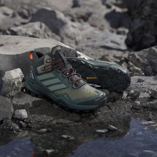 Terrex Skychaser Mid GORE-TEX Hiking Shoes Product Image