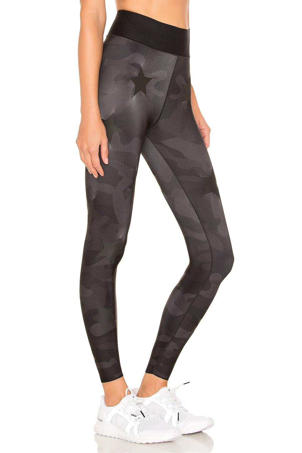 Ultra High Silk Camo Knockout Legging ultracor Product Image