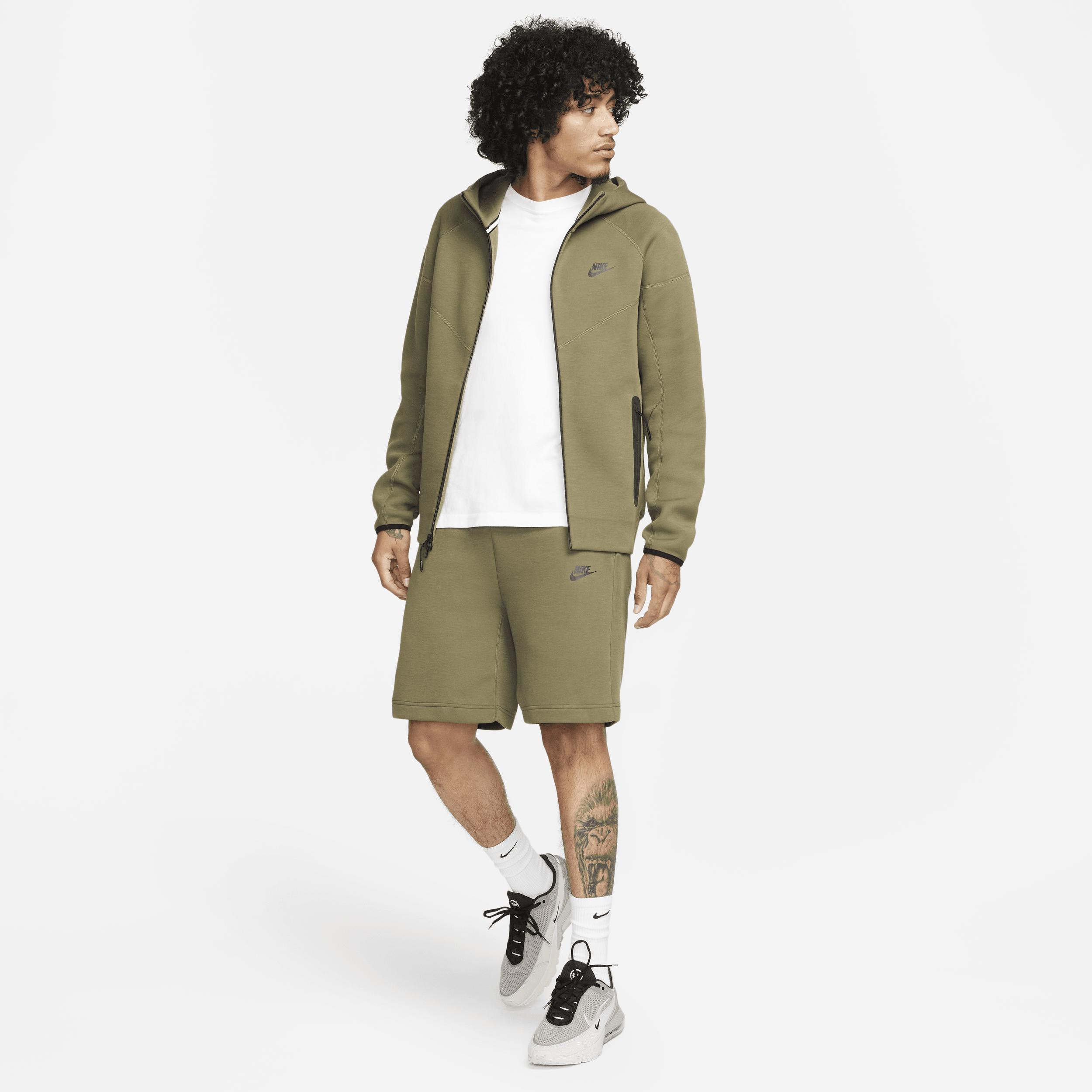 Nike Tech Fleece full zip hoodie in gray Product Image