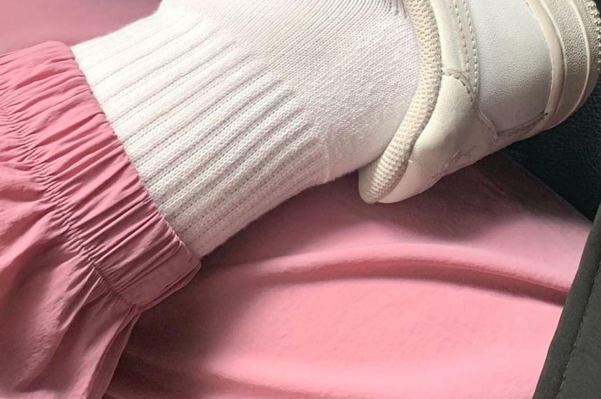 Plain Ribbed Socks Product Image