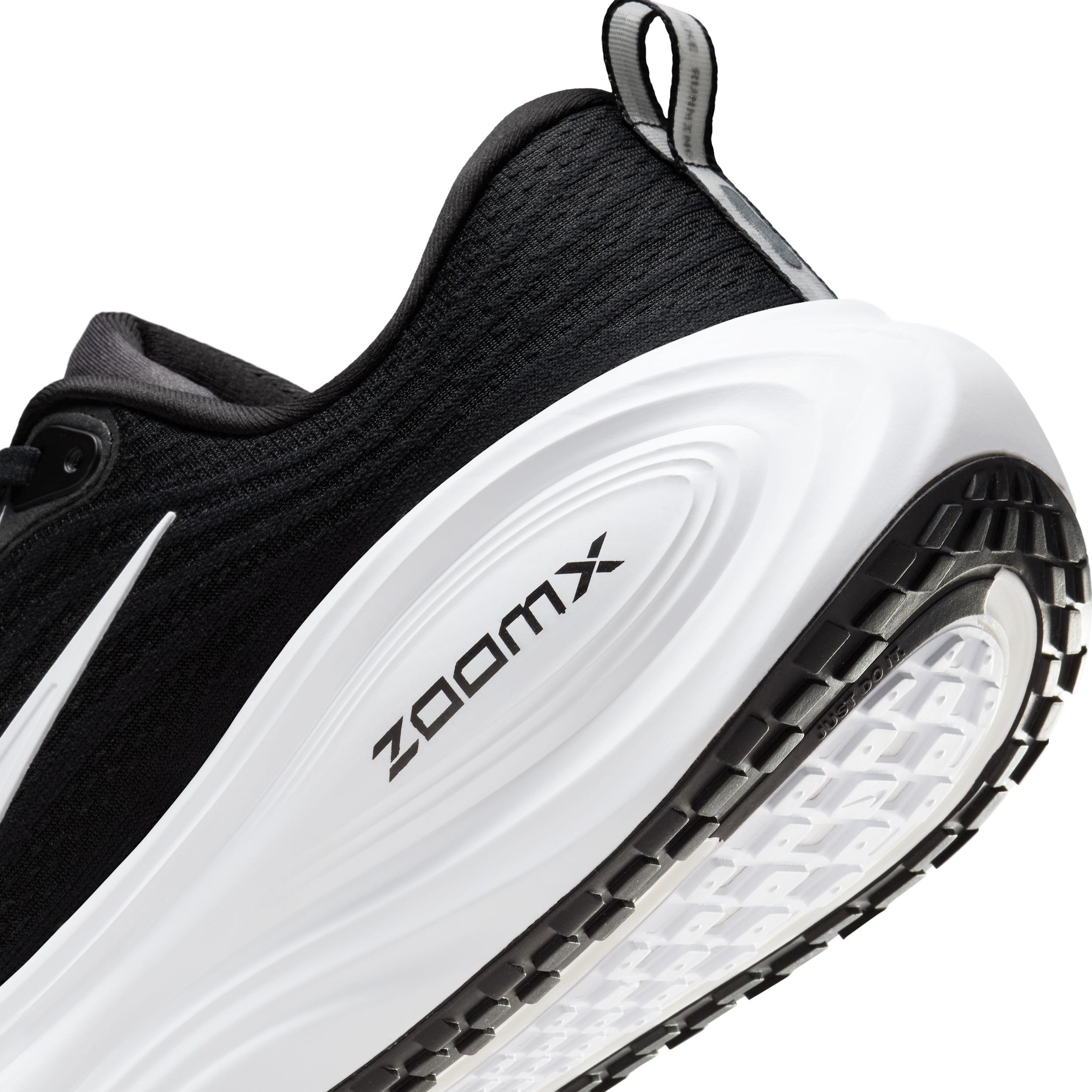 Nike Men's Vomero Plus Road Running Shoes Product Image