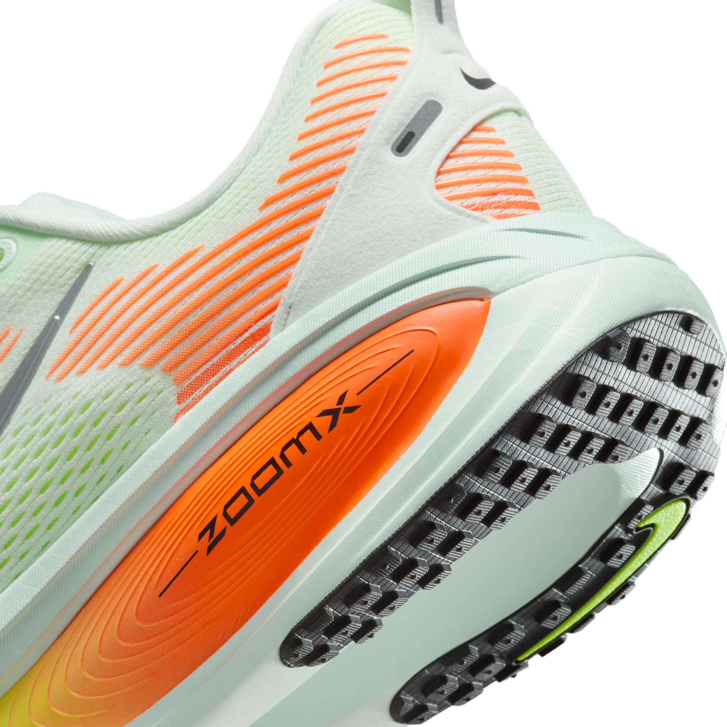 Nike Men's Vomero 18 Road Running Shoes Product Image