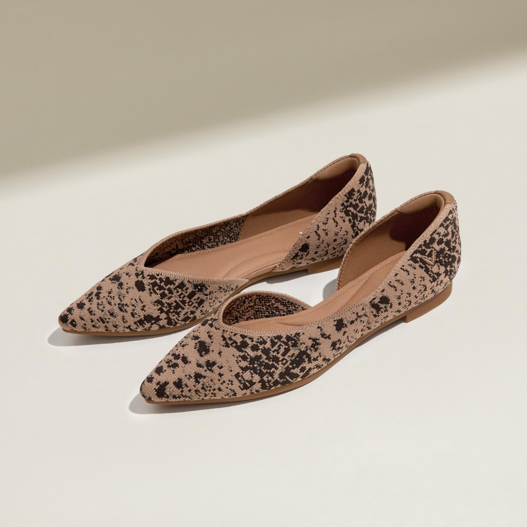 Pointed-Toe D'Orsay Flats (Melia) Product Image