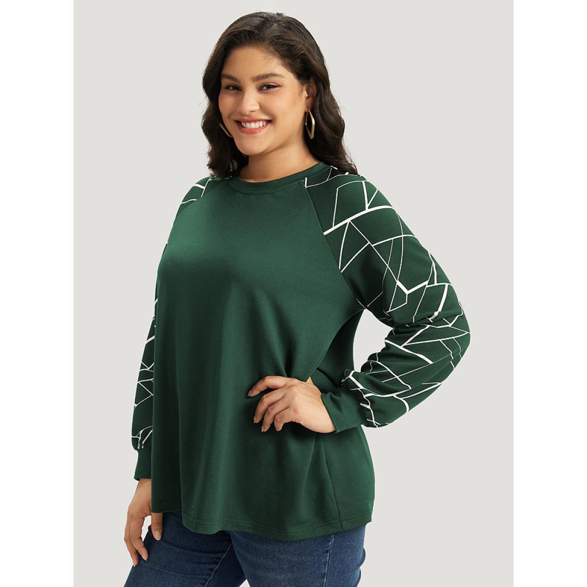 Plus Size Geometric Round Neck Raglan Sleeve Sweatshirt Women DarkGreen Casual Elastic cuffs Round Neck Dailywear Sweatshirts BloomChic 12/L Product Image