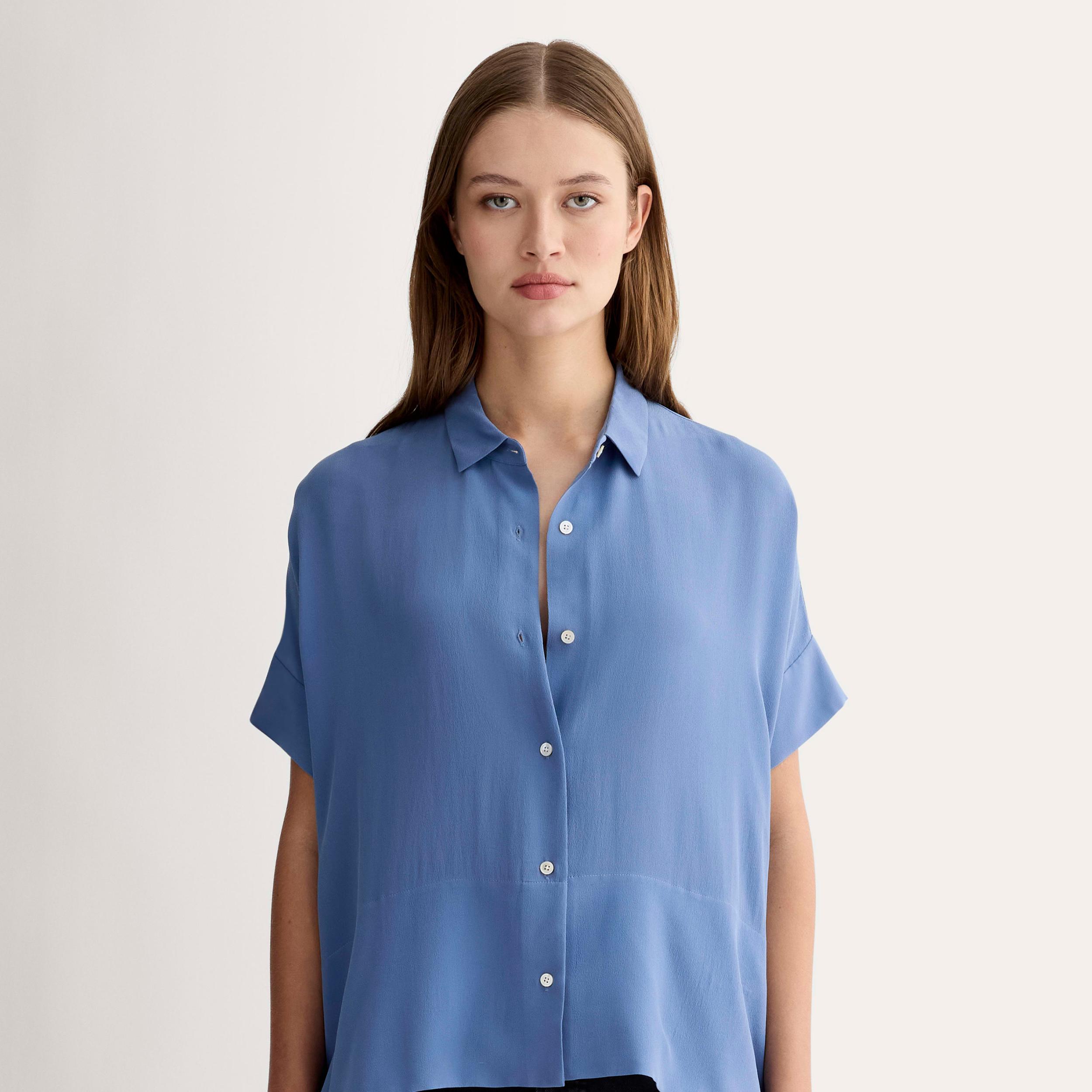 The Boxy Shirt in Washable Silk Product Image