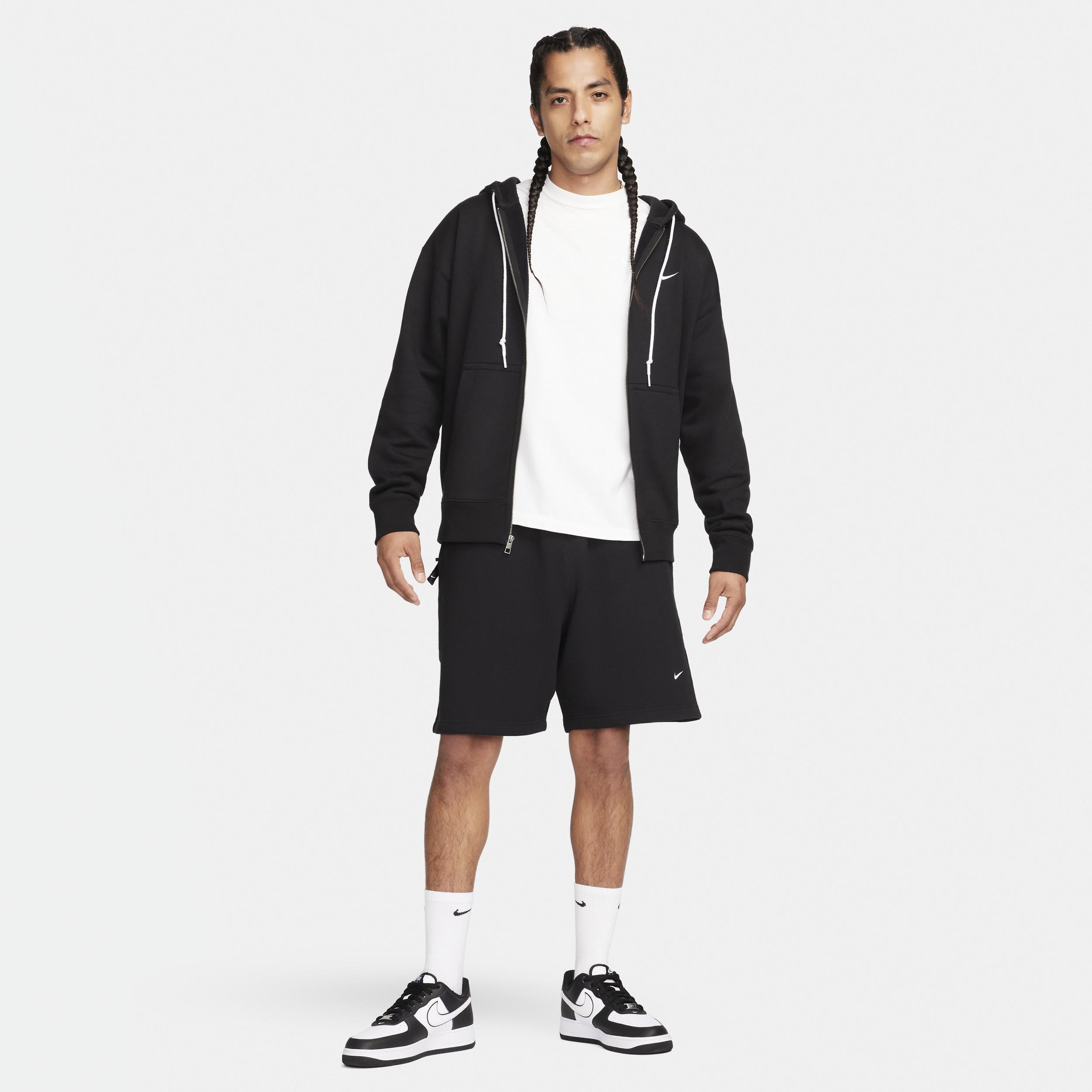 Nike Solo Swoosh Men's Fleece Shorts Product Image