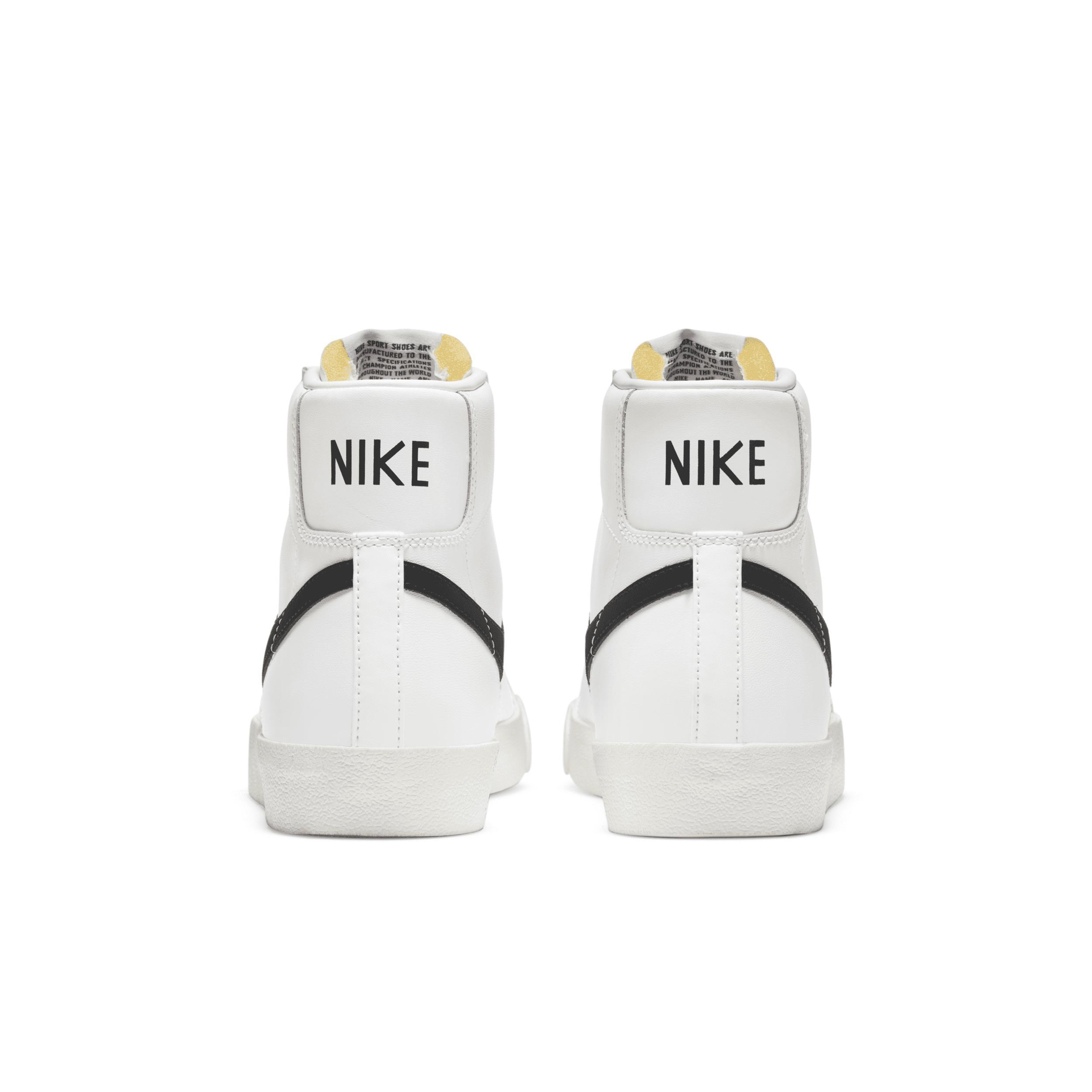 Nike Men's Blazer Mid '77 Vintage Shoes Product Image