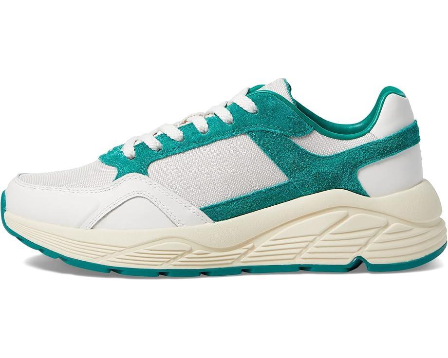 Go-To Sneaker Product Image