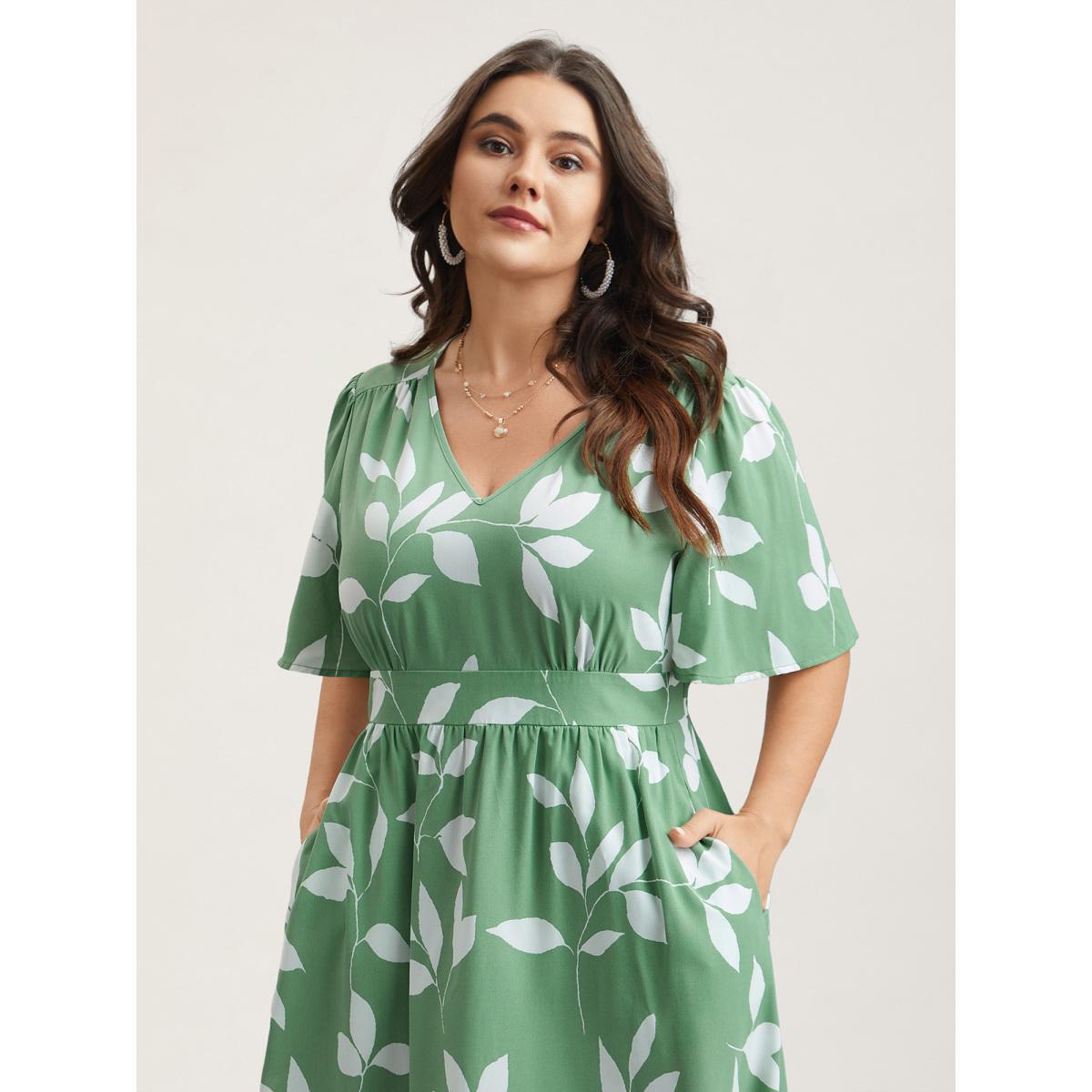 Plus Size Leaf Print Waist-Cinched Flared Maxi Dress Sage Women Elegant Gathered V-neck Half Sleeve Curvy BloomChic 22-24/3X Product Image