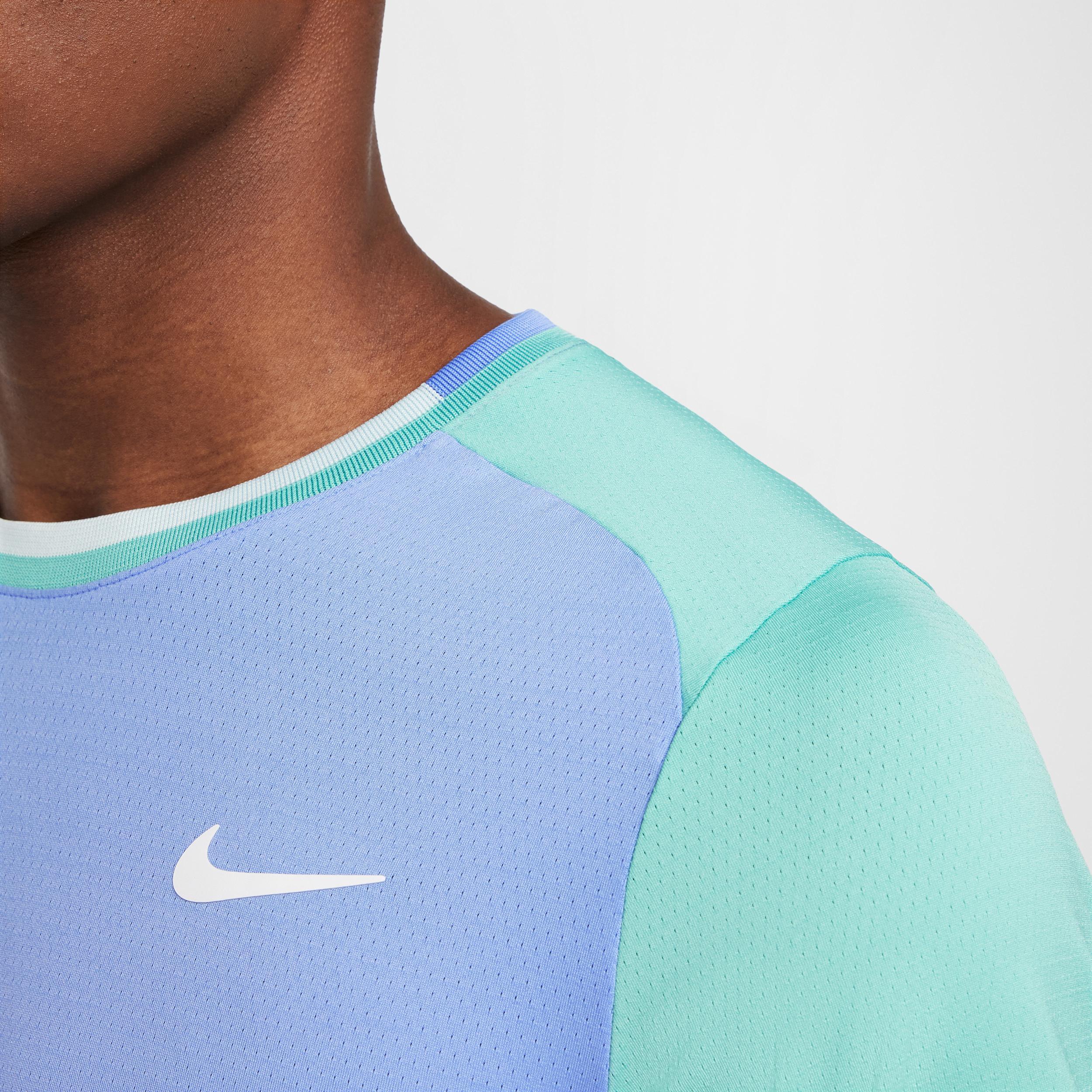 Nike Men's Court Advantage Dri-FIT Tennis Top Product Image