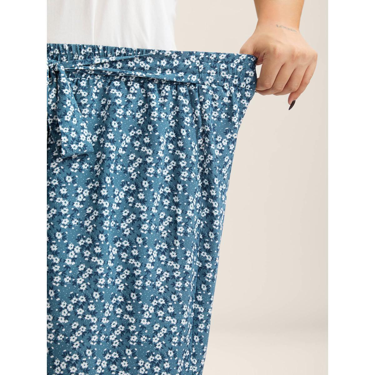 Plus Size Floral Print Belted Wide-Leg Pants Women Mediumblue Elegant Wide Leg Mid Rise Everyday-Elegant Pants BloomChic 26/4X Product Image