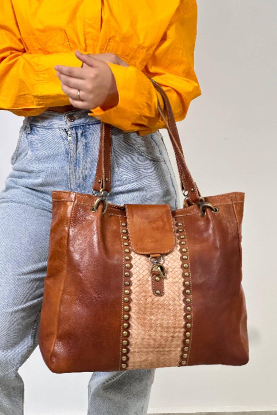 Handmade Woven Leather Shoulder Purse Product Image
