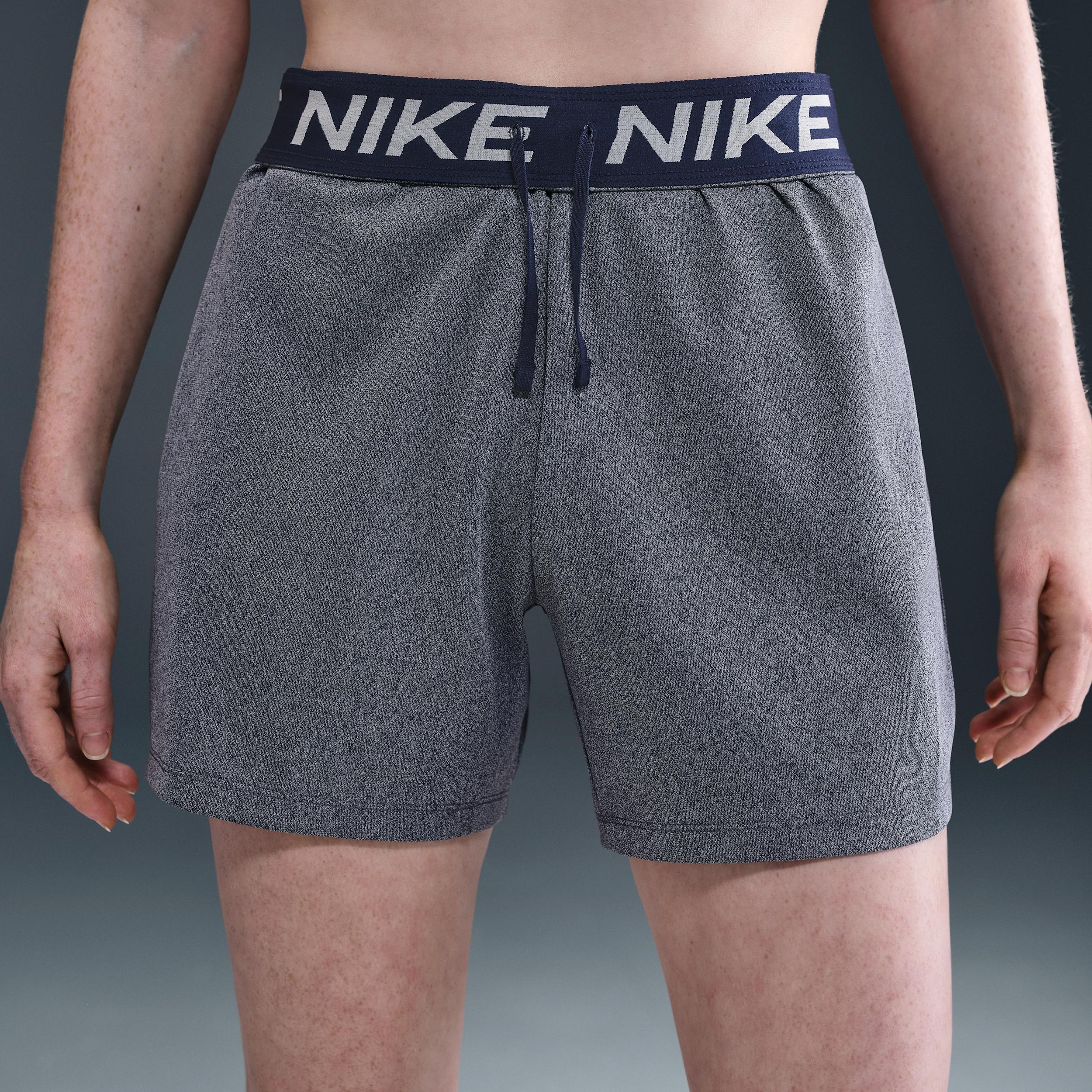Nike Women's Attack Dri-FIT Fitness Mid-Rise 5" Unlined Shorts Product Image