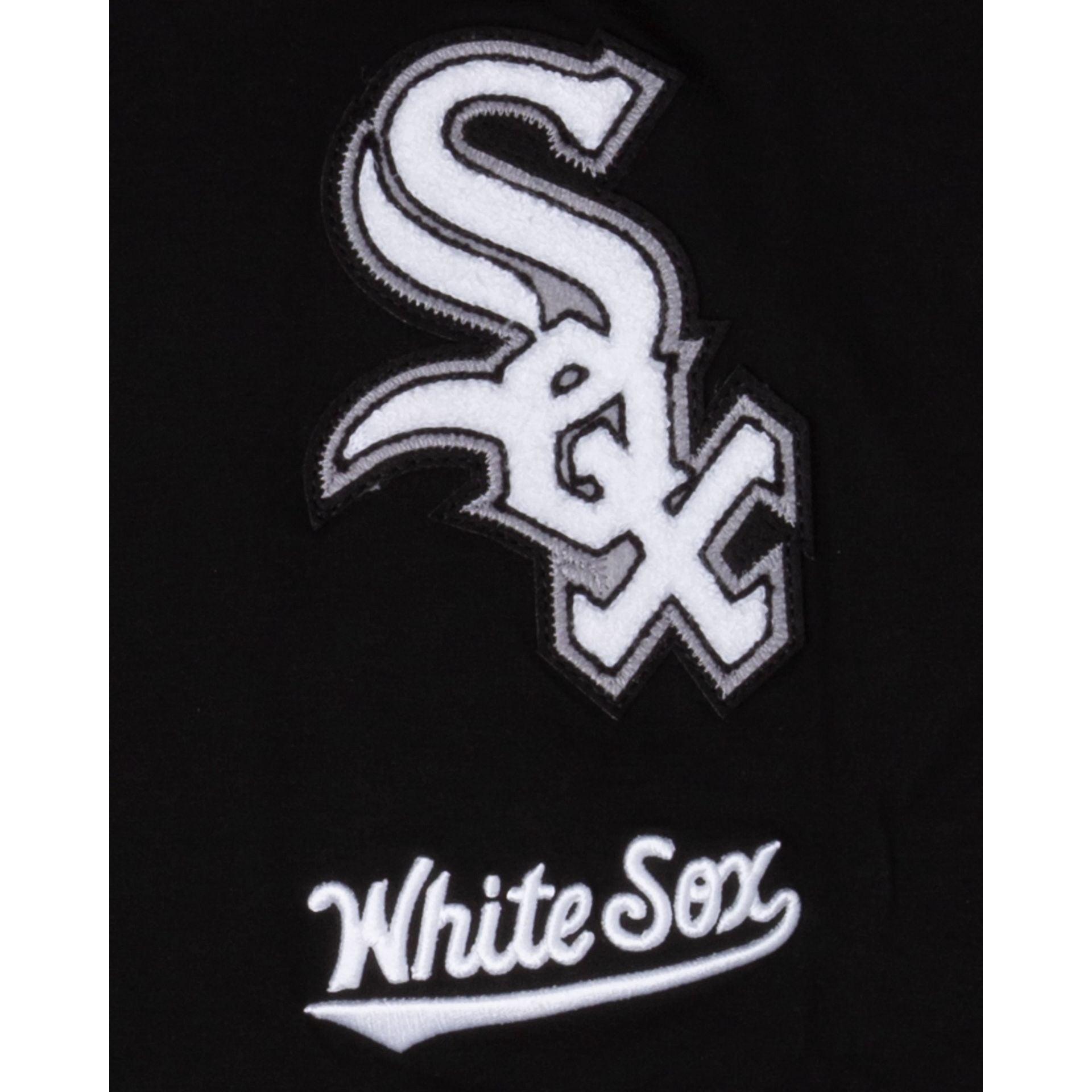 Atlanta Braves Coop Logo Select T-Shirt Male Product Image