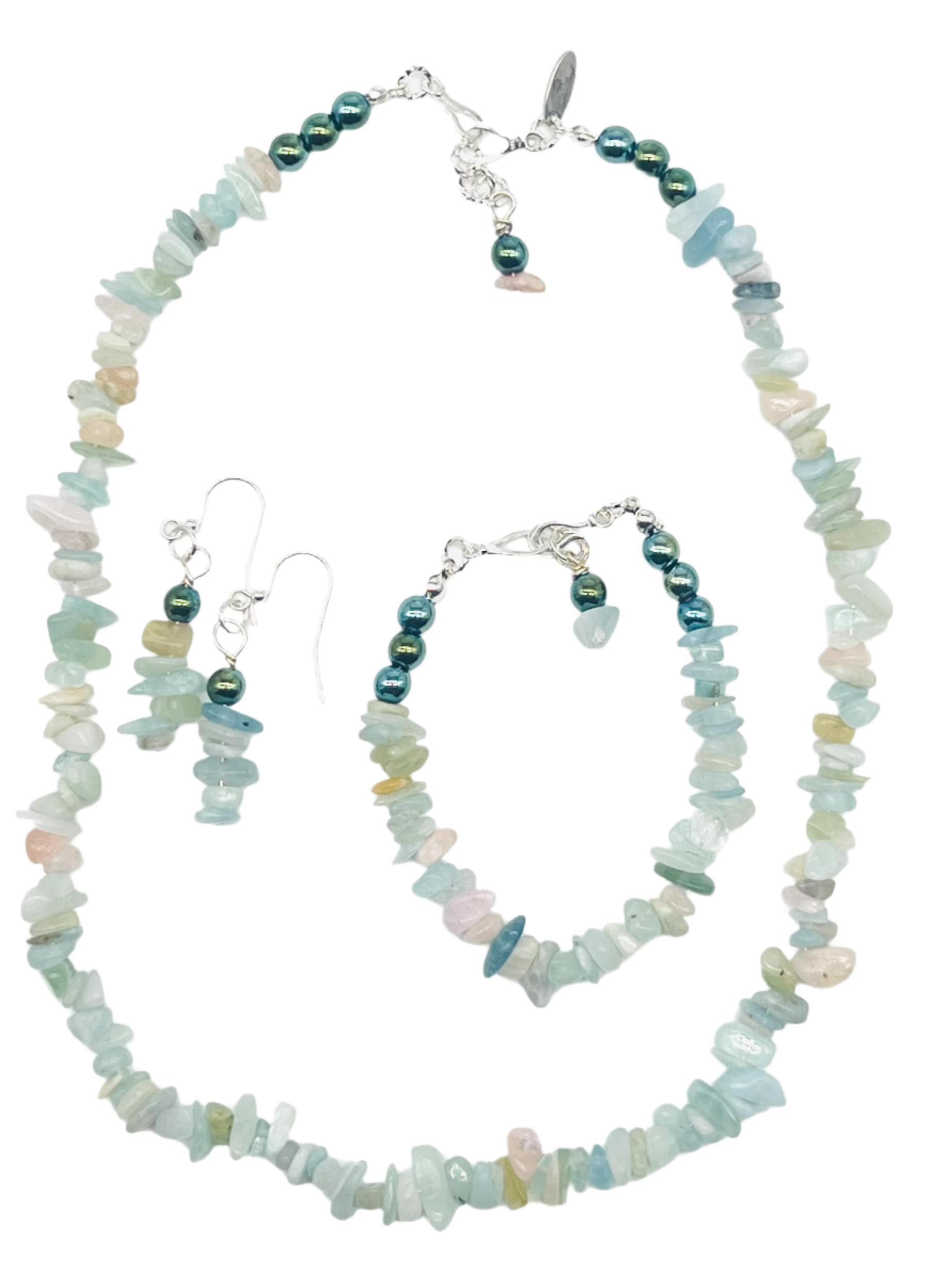 Beryl Necklace Set Product Image